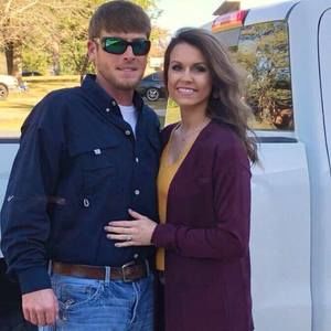 Meet your Posher, Dustin